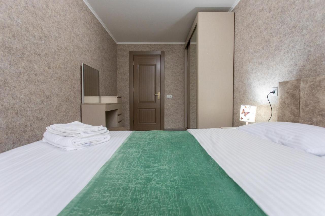 Ninia'S Apartment クタイシ エクステリア 写真