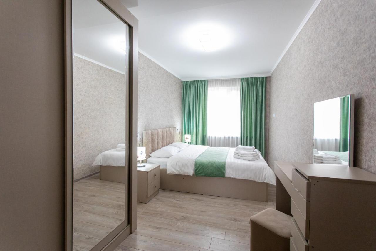 Ninia'S Apartment クタイシ エクステリア 写真